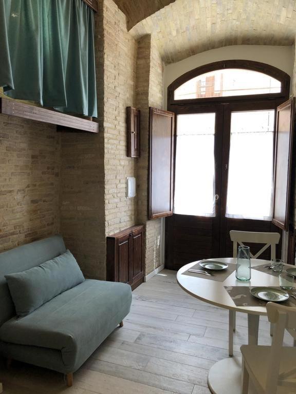 Le Volte Nel Borgo Apartment Termoli Exterior photo